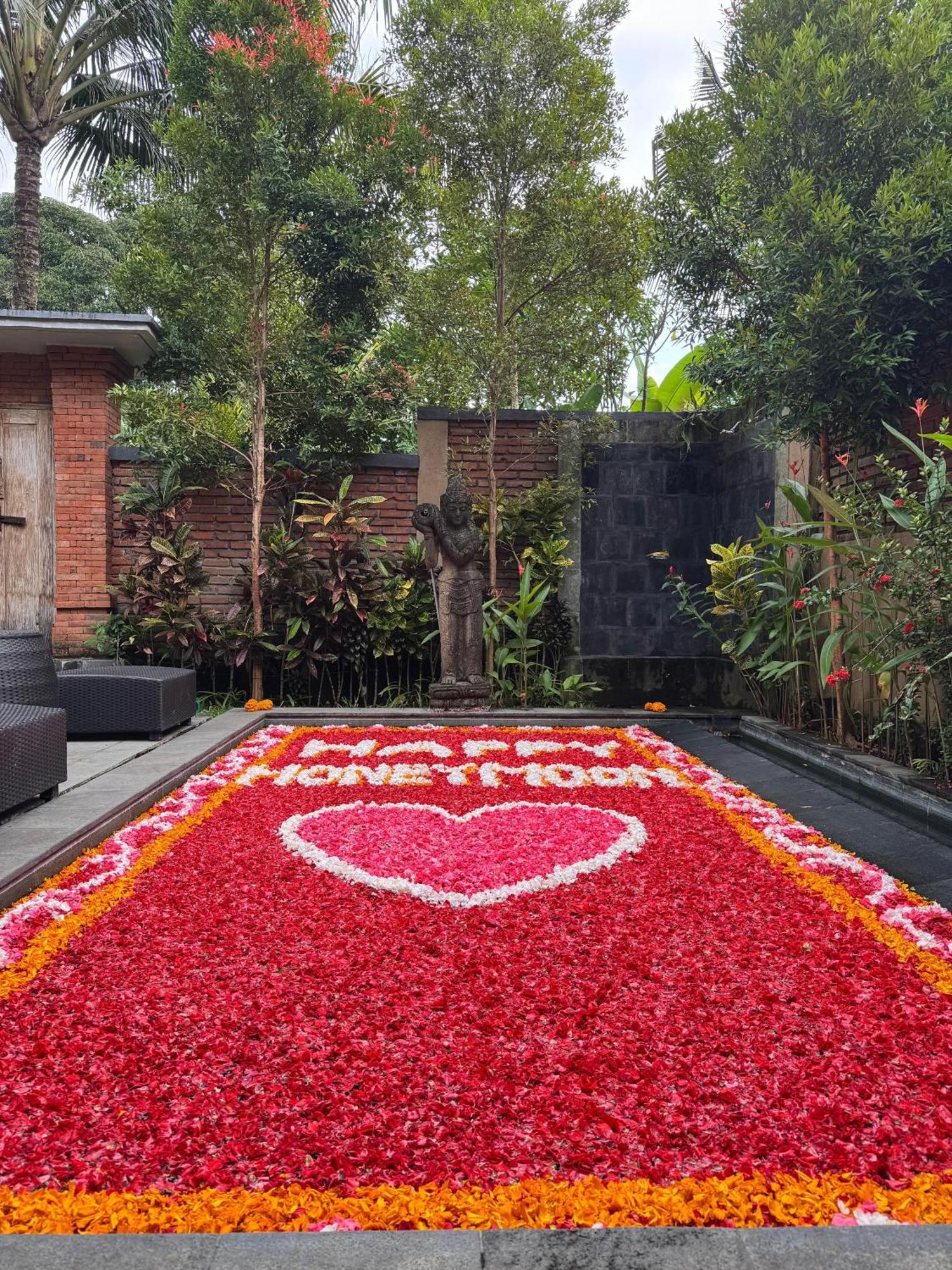 Ubud Suarga Private Pool Villa Luaran gambar